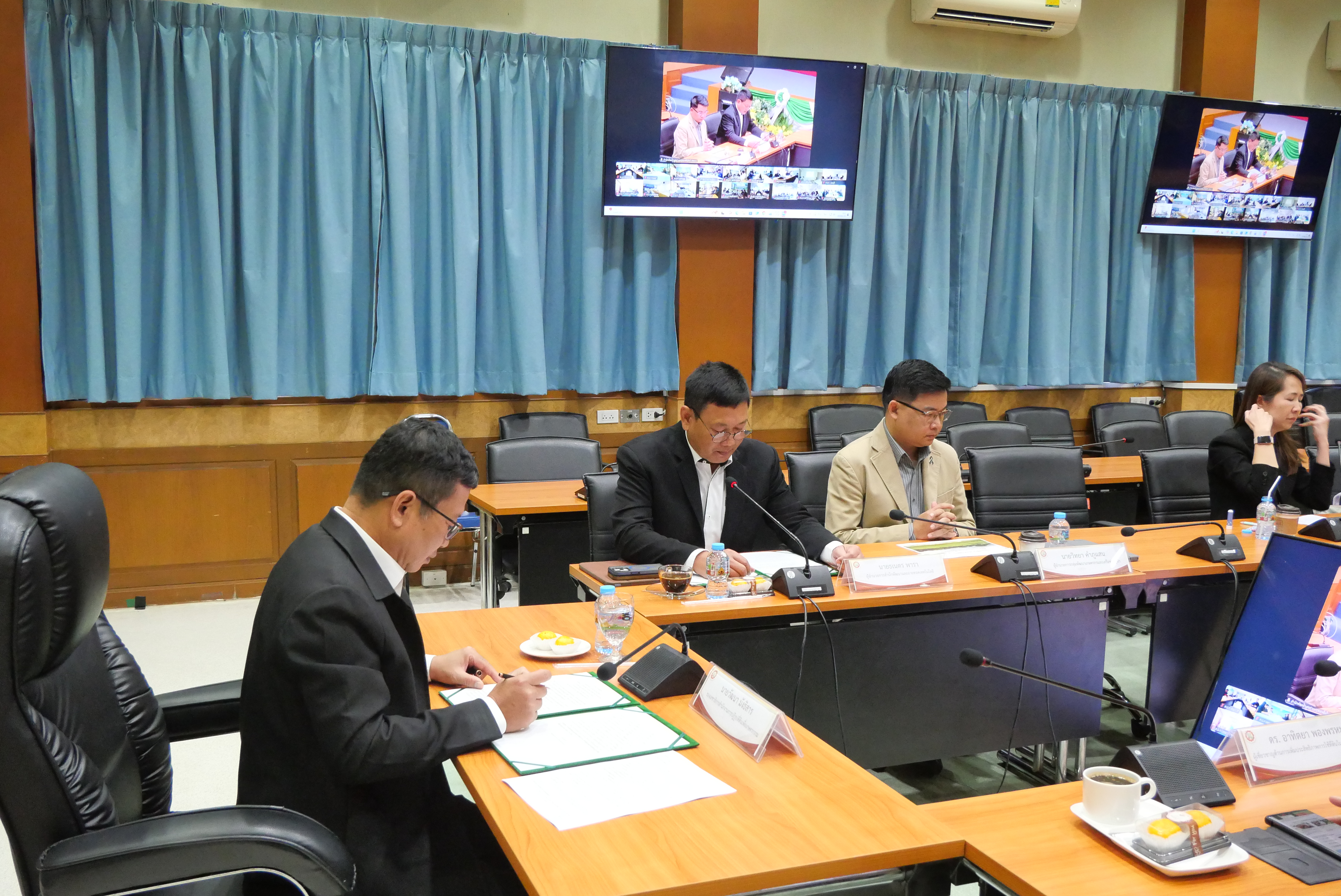 title - ส.ป.ก. จัดโครงการฝึกอบรมเชิงปฏิบัติการหลักสูตร “การเพิ่มทักษะ และเพิ่มประสิทธิภาพการดำเนินงาน อาสาสมัครปฏิรูปที่ดินเพื่อเกษตรกรรม (อสปก.)”